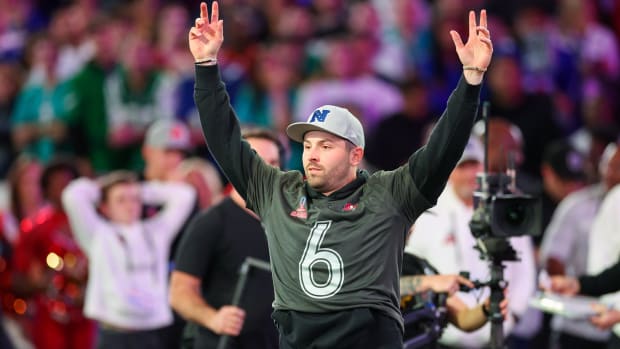 Feb 1, 2024; Orlando, FL, USA; Tampa Bay Buccaneers quarterback Baker Mayfield (6) participates in the NFL Pro Bowl Skills Competition at the UCF NIcholson Fieldhouse.